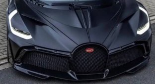 Автомобиль Bugatti Divo за 13 миллионов долларов