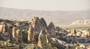 Пещерные города Каппадоккии (16 фото)