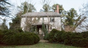 Заброшенный дом, который когда то принадлежал полковнику, участвовавшему в Гражданской войне в США (20 фото)