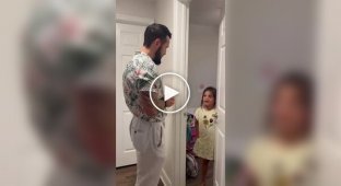 В США батько бере з 6-річної доньки оренду та комуналку, навчаючи її фінансової грамотності