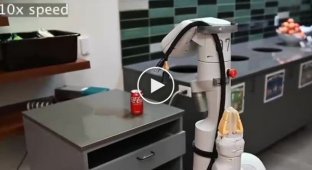 Новый робот-помощник для официантов