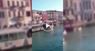 В Большом канале Венеции утонул беженец из Гамбии