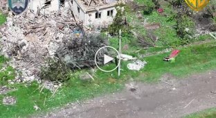 Пілоти 414-ї бригади СБС зупинили російський танк та спалили дві БМП окупантів