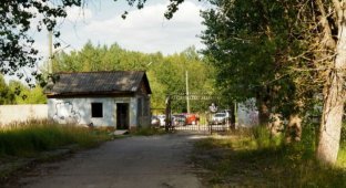 Скрунда-1 - заброшенный военный поселок на территории Латвии (19 фото)
