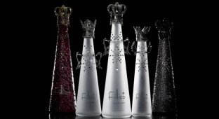 Japanese ultra-luxury bottled water can cost up to $ 10,000 per liter (2 photos + 1 video)