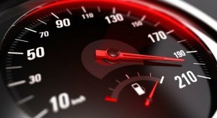 В Эстонии превысивших скорость водителей будут останавливать на 45 минут (1 фото)