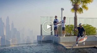 Американский экстремал совершил уникальный прыжок с небоскреба в Дубае