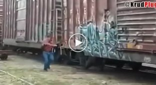 Stowaways are sometimes unlucky on the railroad