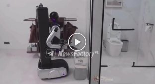 В Китае представили первого в мире робота-гуманоида для обслуживания отелей