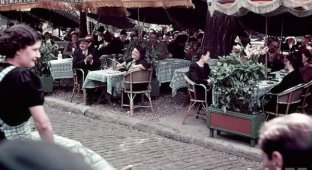 The Last Peaceful Summer in Pre-War Paris, 1939 (13 photos)