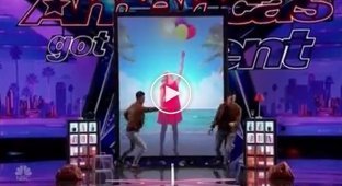 Потрясающее выступление французских близнецов на шоу America's Got Talent