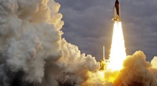 Шаттл «Эндевор» полетел в космос в последний раз (20 фото)