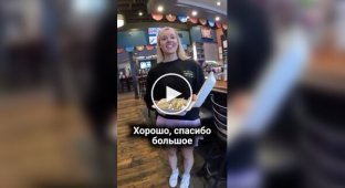 Как можно получить огромное количество еды из кафе бесплатно
