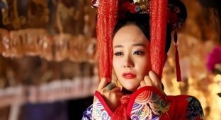 A red scarf from the Chinese emperor is the most terrible and cruel “gift” for a concubine in a harem (6 photos)