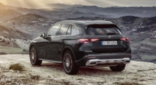 Mercedes хоче ставити двигуни BMW у свої автомобілі (2 фото)