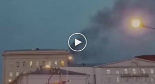 У Москві горить будівля Міноборони РФ.