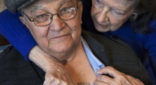 Как наносили татуировки узникам Освенцима (5 фото)
