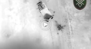 At least four drones almost simultaneously attack an enemy BTR-82 with occupiers and destroy it