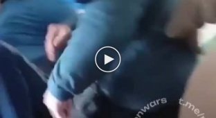 Ambulance doctors got into a fight with a patient and his relatives in Russia