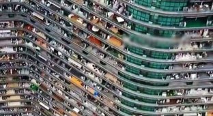 Regent International - гігантський будинок в Ханчжоу, з якого можна не виходити (3 фото + 2 відео)
