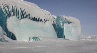 Замерзшие волны (15 фото)