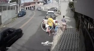 Короткий разговор бразильского полицейского с грабителями 