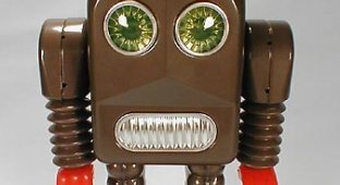 Роботы игрушки 50-х (17 фото)