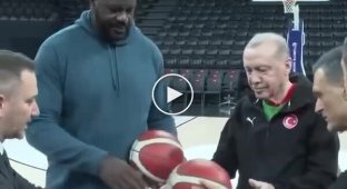 Erdogan beat Shaquille O'Neal