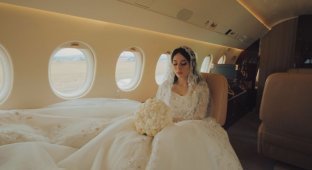 Свадьба с размахом: частный самолет из Грозного и невеста в платье по баснословной цене (8 фото)