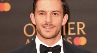 New actor claims to play James Bond - Jonathan Bailey (5 photos)