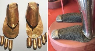 16 пар древней обуви, которые были созданы явно не для комфортного хождения (17 фото)