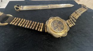 Half a kilogram of gold: a precious belt of a medieval ruler was found in Turkey (4 photos)