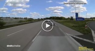 Впечатляющая авария на автобане в Германии