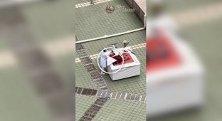 Быстрая медицинская доставка дроном