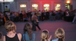 Публичный половой акт в центре Екатеринбурга (5 фото)