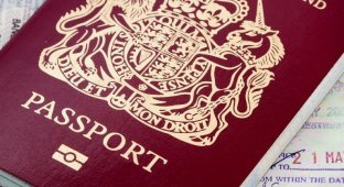 Почему королеве Великобритании не нужен паспорт (2 фото)