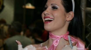 Фотоотчет с эротического фестиваля Erotica LA 2007 (59 фото)