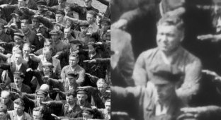 Истории самых известных фото 20 века: Человек в толпе (6 фото)