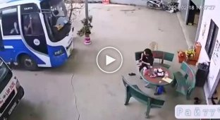 The bus disturbed the peace of the Vietnamese and miraculously did not crush him