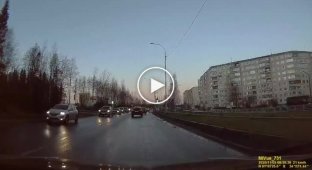 В Петрозаводске таксист устроил лобовое столкновение