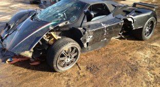 Продаётся разбитая Pagani Zonda Roadster (6 фото)