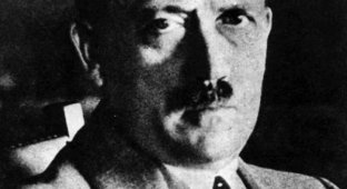 Hitler's alleged disguise (5 photos)