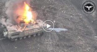 Детонация боекомплекта российской БМП-3 в селе Бердычи Донецкой области
