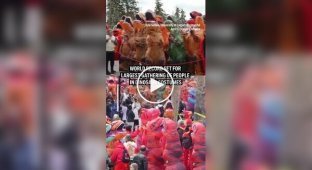 A record number of "dinosaurs" gathered for a university anniversary celebration