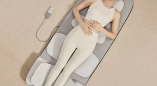 A relaxation mat has been released in China - a budget alternative to massage chairs (2 photos + video)