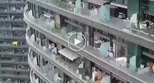 Жилое здание в Китае в котором проживает свыше 20 000