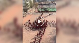 Тренировка в китайской школе боевых искусств