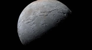 Харон: супутник Плутона, знайдений випадково (6 фото)