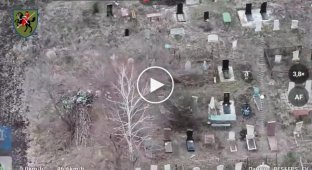 The bodies of occupiers are lying right on the gravestones of the cemetery in near the village of Velyka Novosyolka in Donetsk region