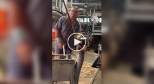 Скляний графин